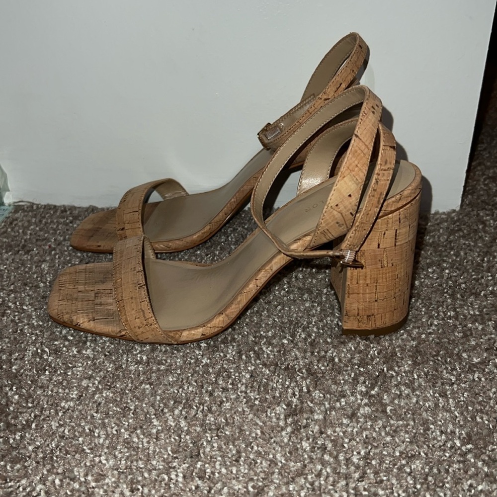 Ann Taylor cork heels!!